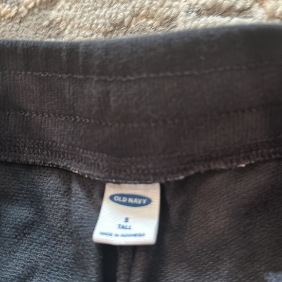 Extra High-Waisted Vintage Tie-Dyed Sweat Shorts - Picture 6 of 13